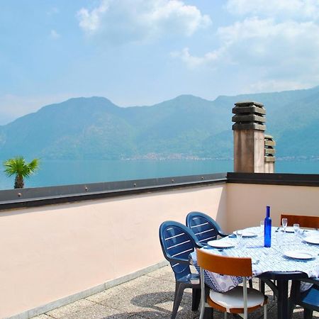 Loft With Big Terrace Lake View Apartment Сала Комачина Екстериор снимка